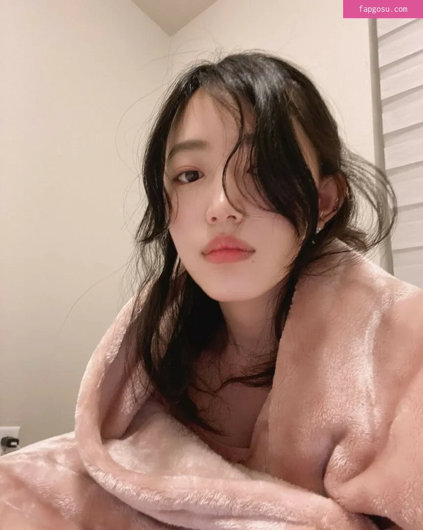 Yoojin