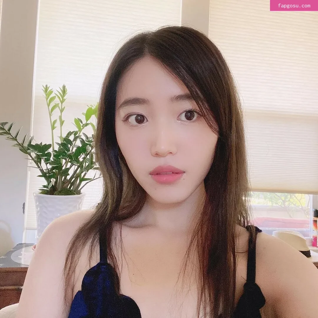 Yoojin