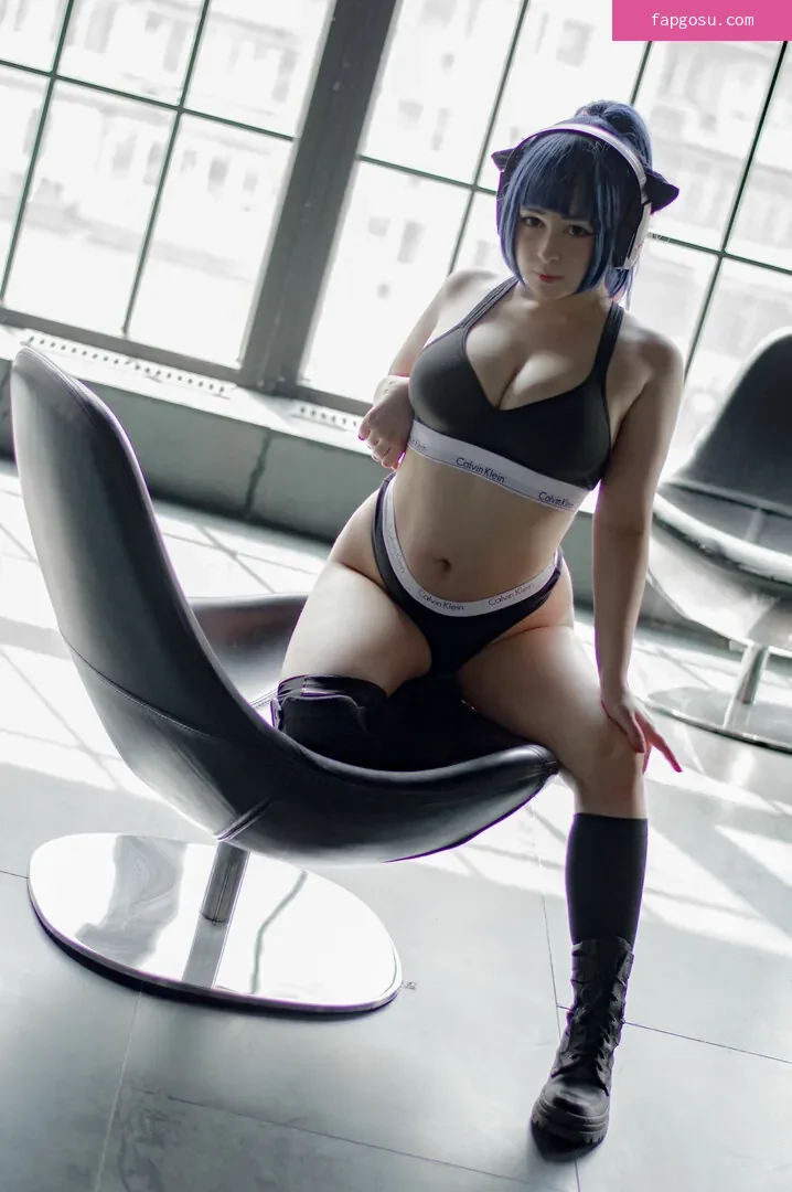Yoshinobi