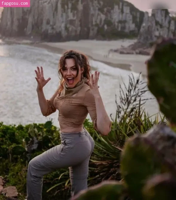 Yvonne Pferrer