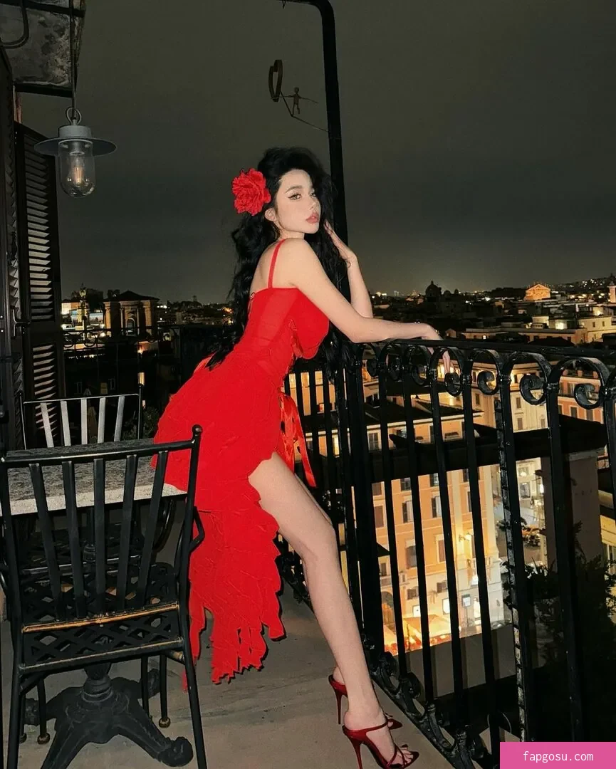 Yuan Sayuki Weme