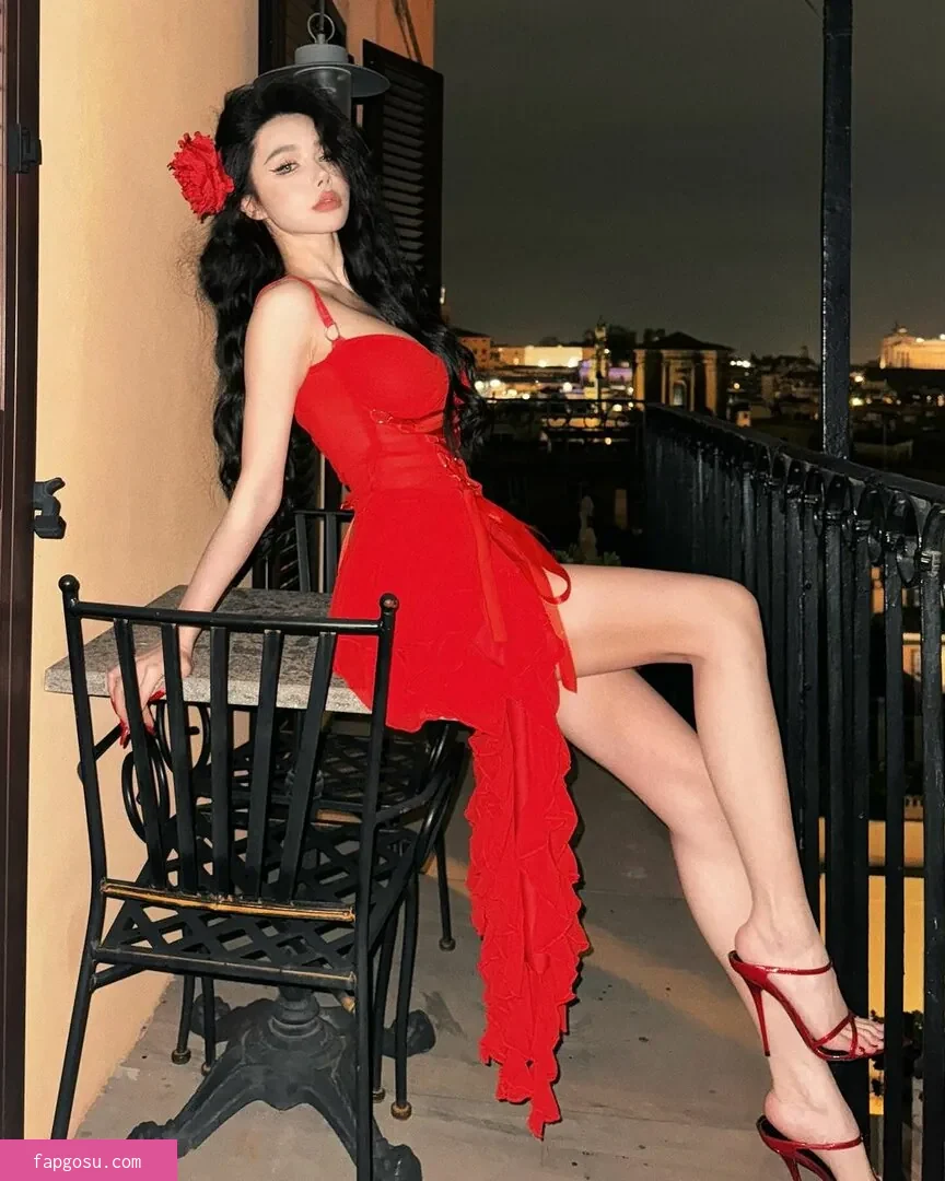 Yuan Sayuki Weme