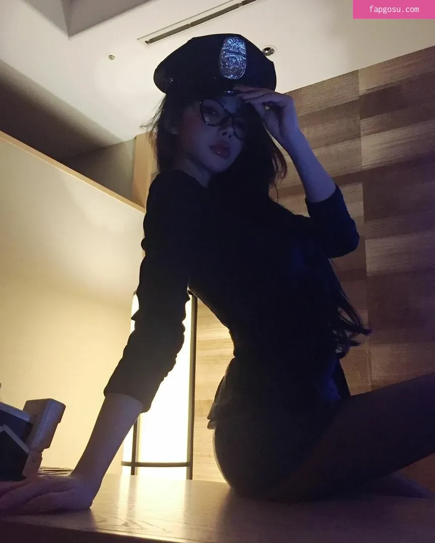 Yuan Sayuki Weme