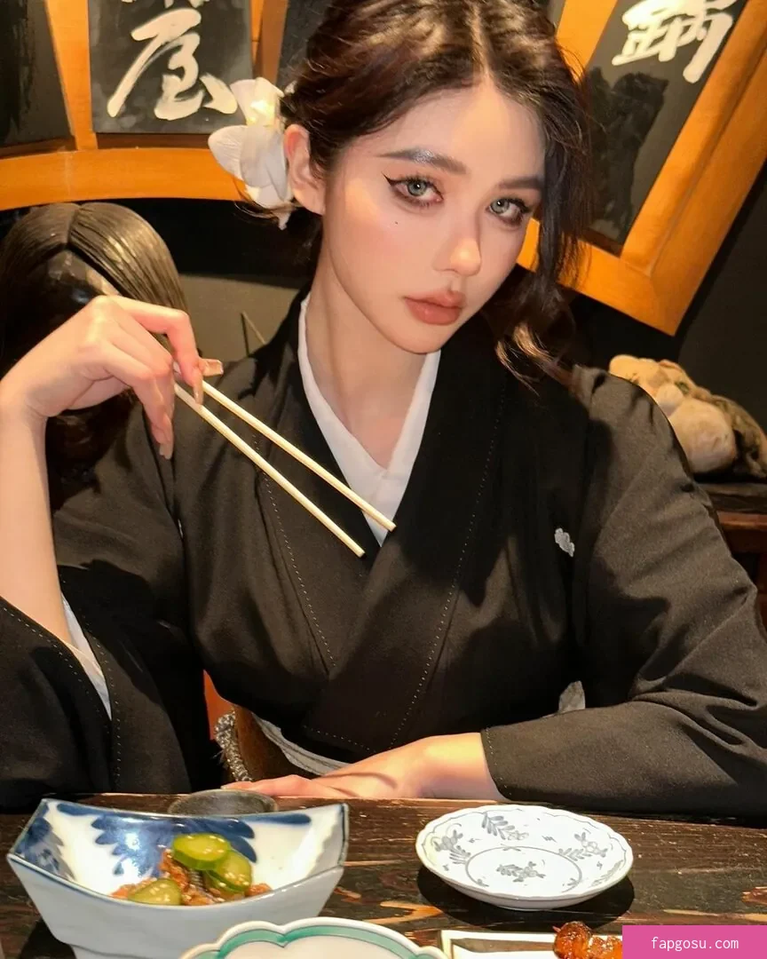Yuan Sayuki Weme