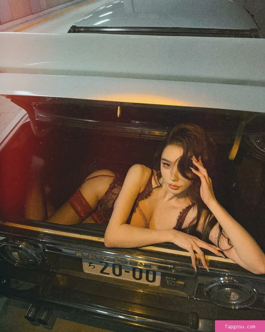 Yuan Sayuki Weme