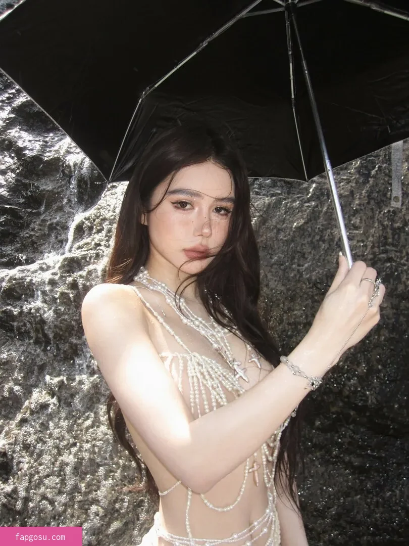 Yuan Sayuki Weme
