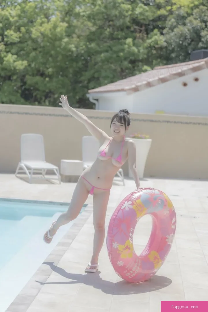 Yuna Shirahoshi 白星優菜