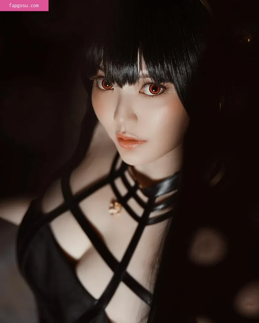 Ying Tze