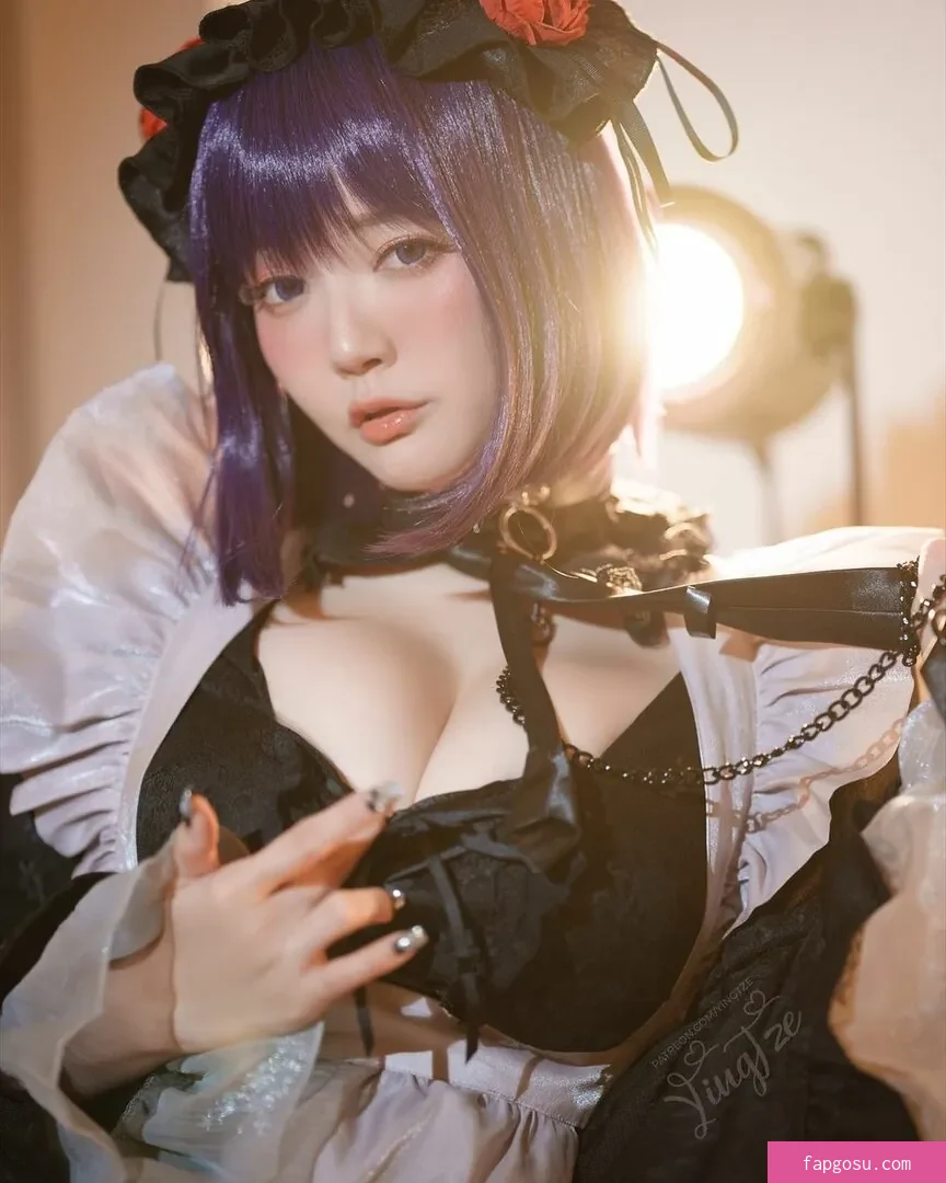 Ying Tze