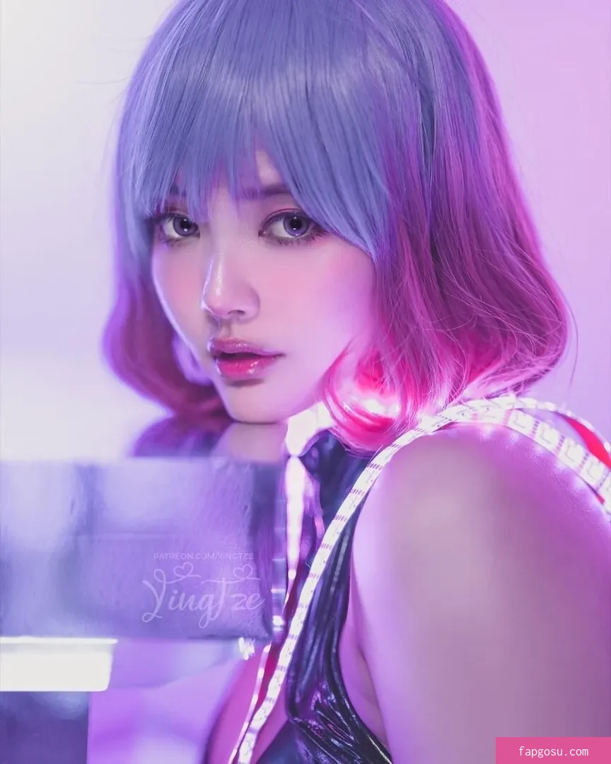 Ying Tze