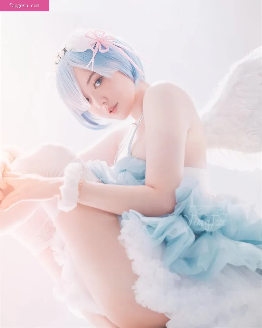 Ying Tze