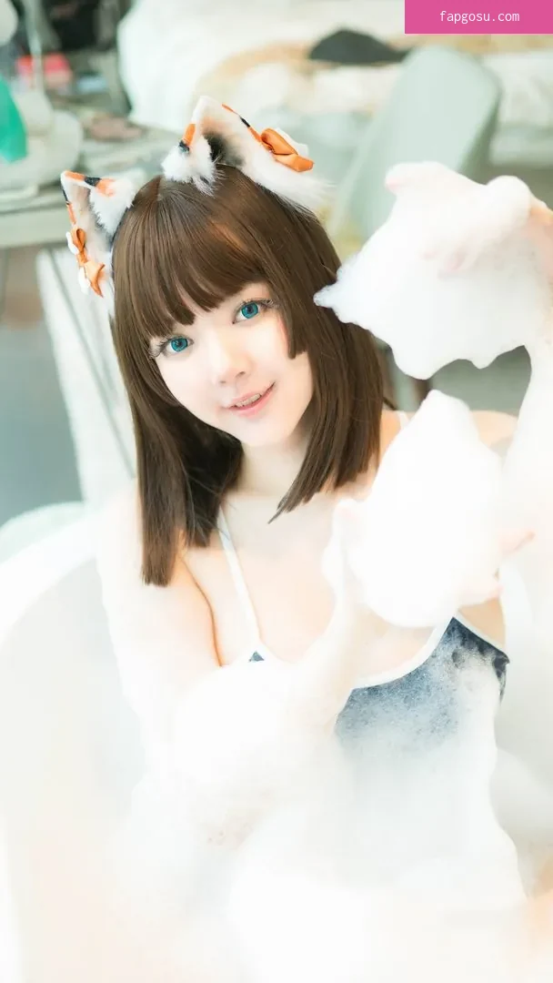 Ying Tze