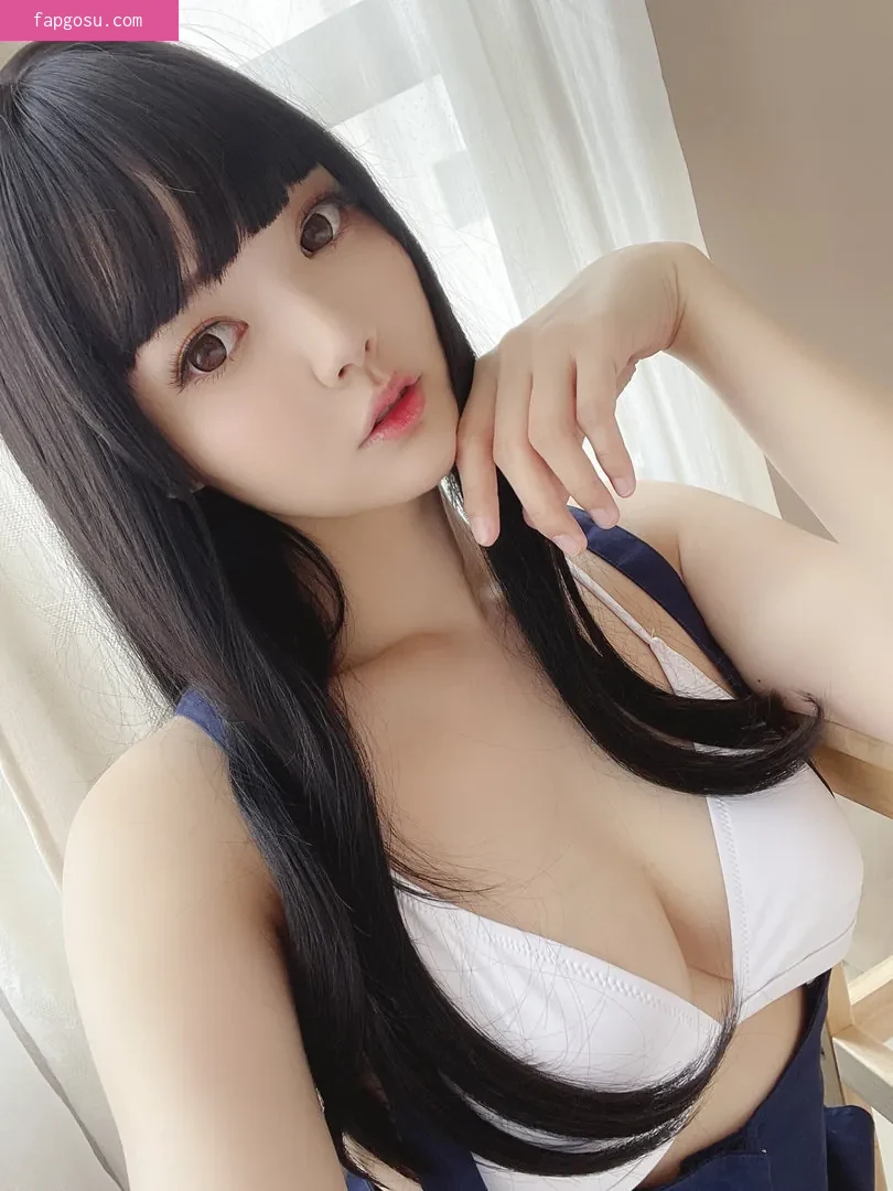 Ying Tze