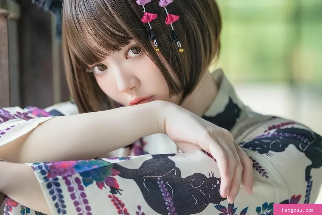 Ying Tze