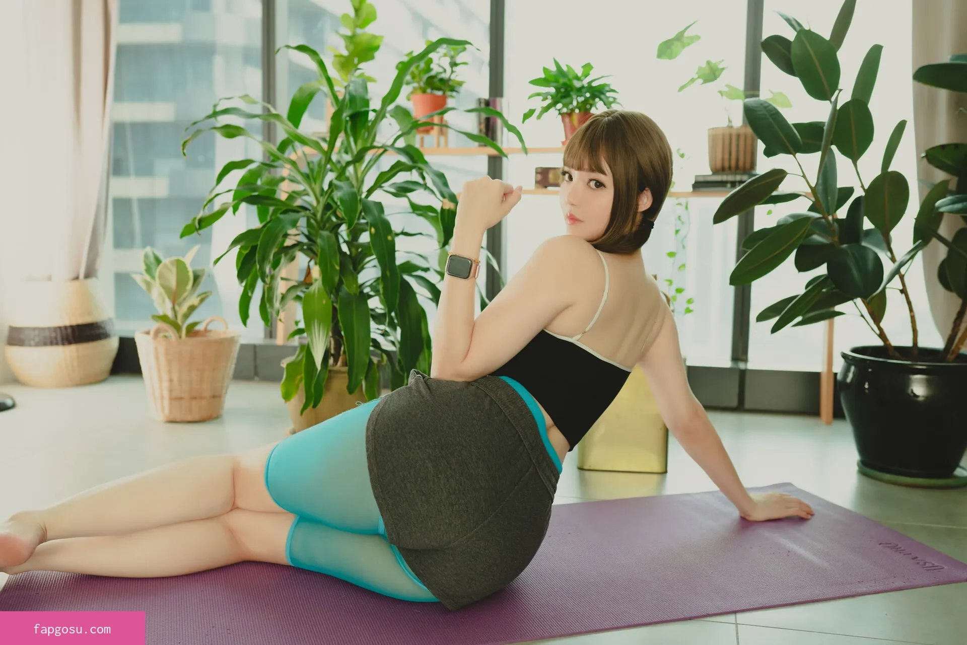 Ying Tze