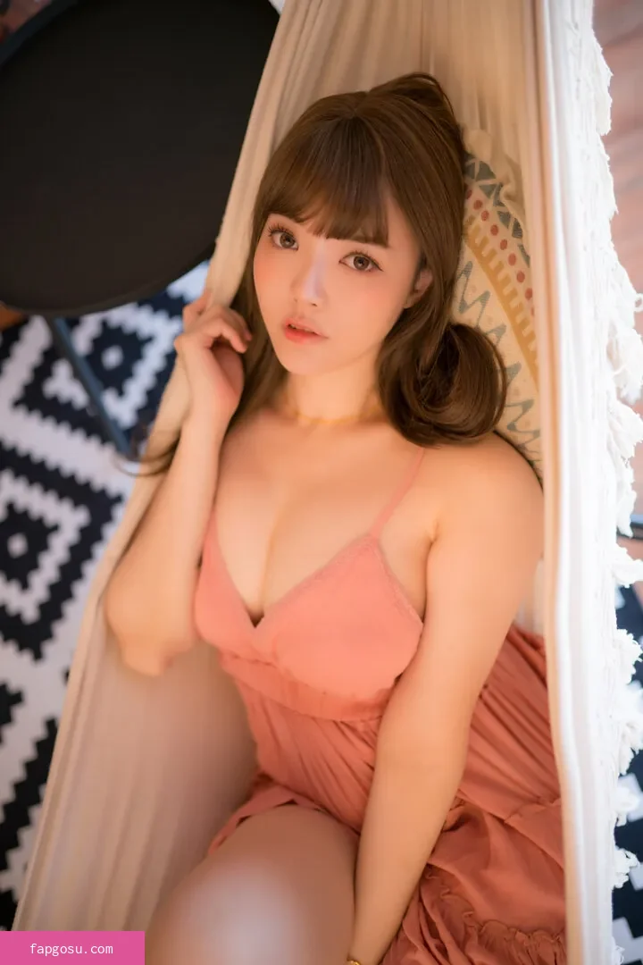 Ying Tze
