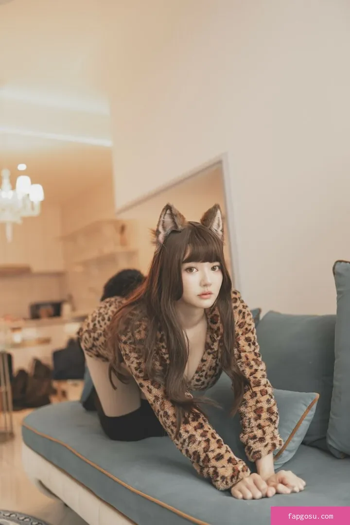 Ying Tze