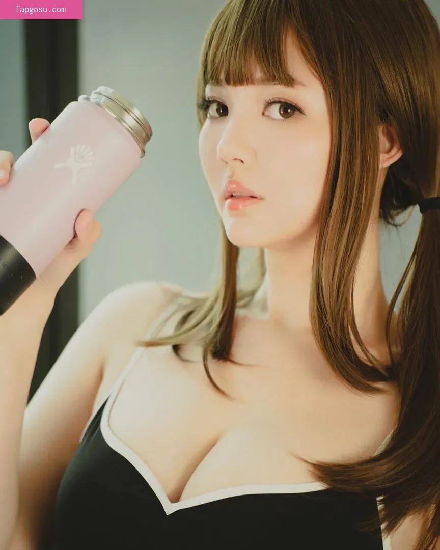 Ying Tze