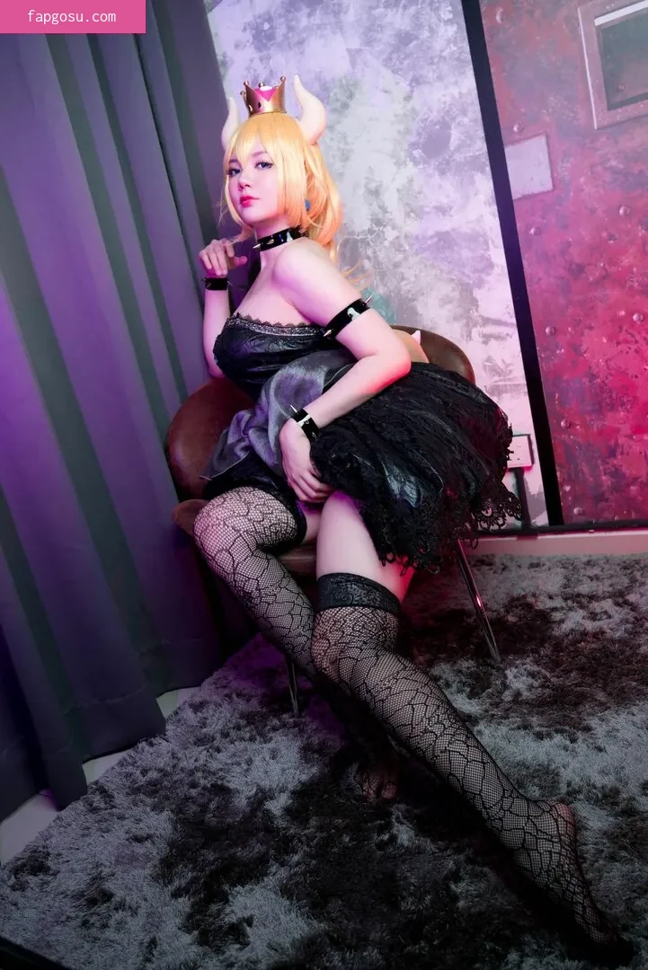 Ying Tze