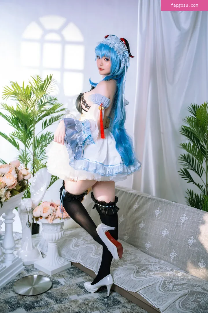 Ying Tze