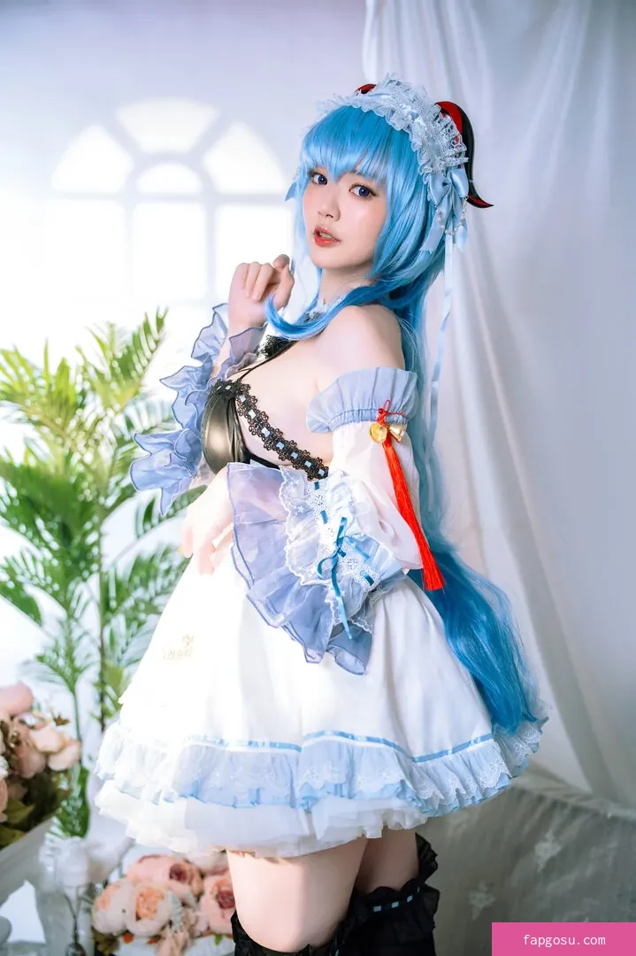 Ying Tze