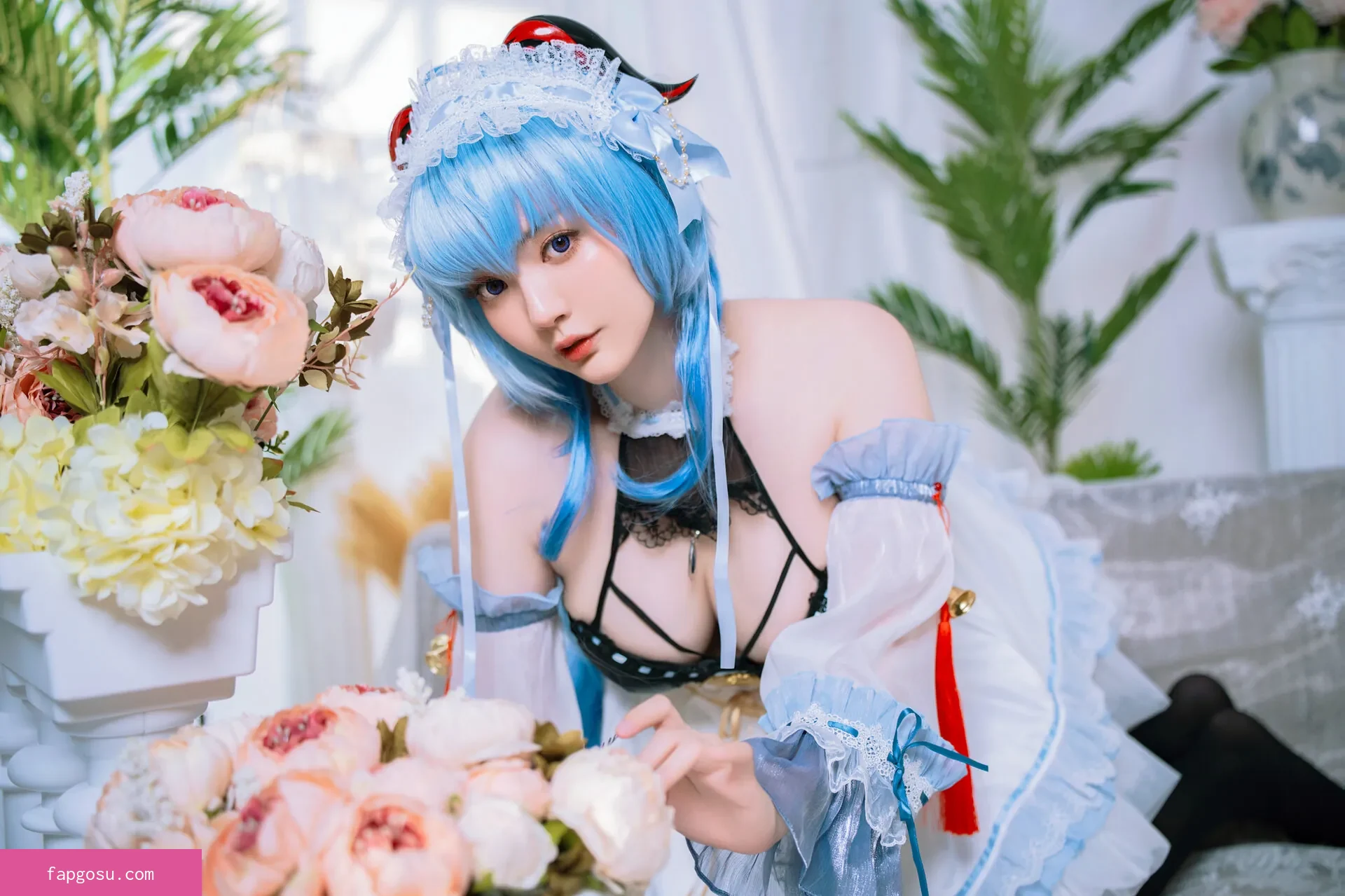 Ying Tze