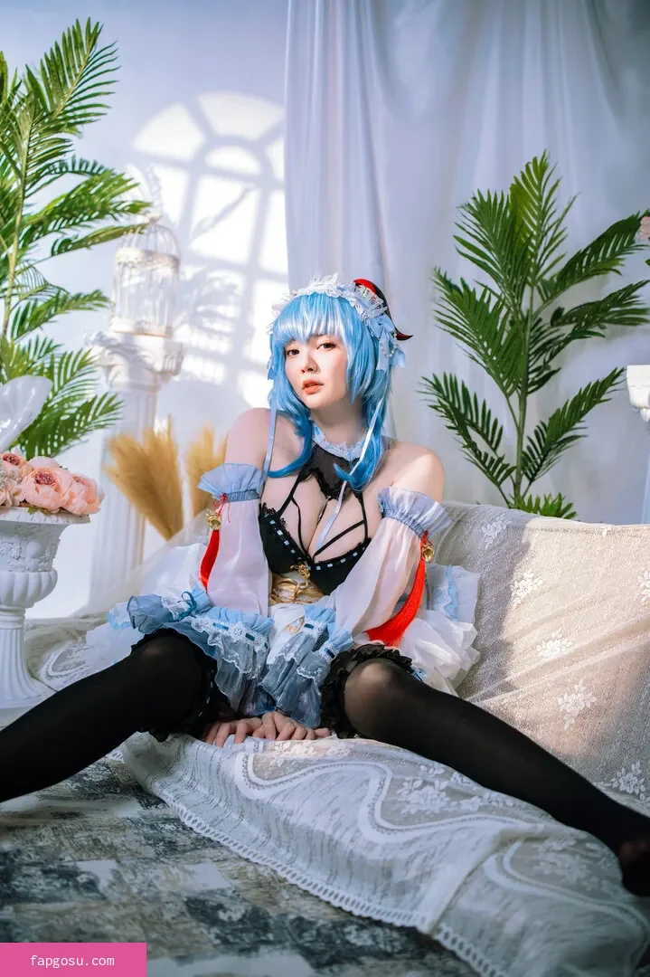 Ying Tze
