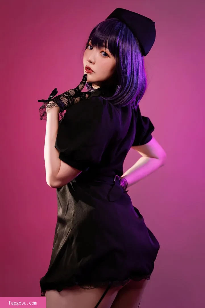 Ying Tze