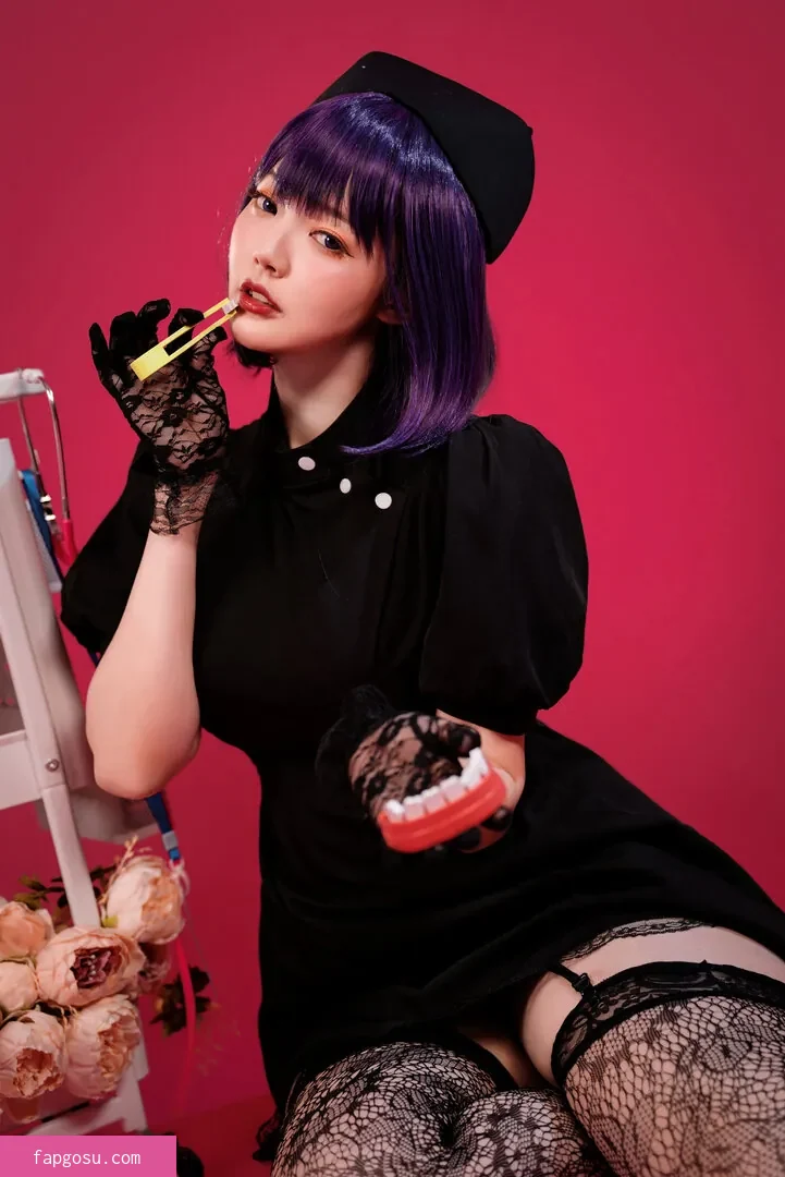 Ying Tze