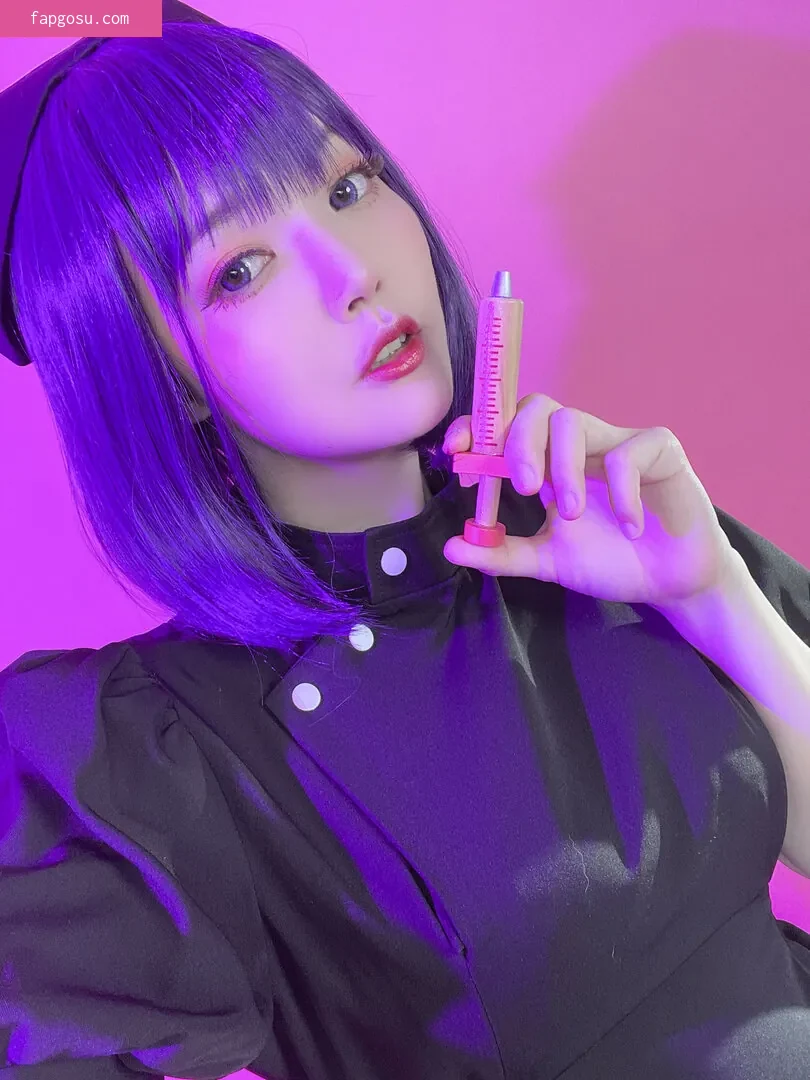 Ying Tze