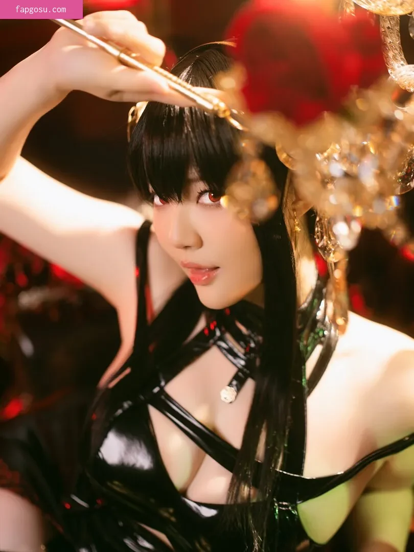 Ying Tze
