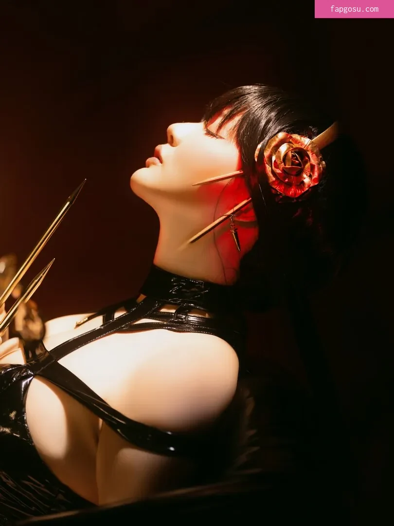Ying Tze