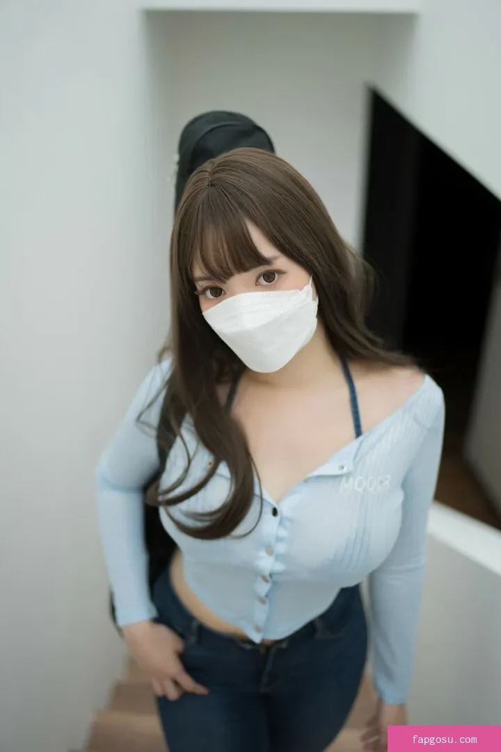 Ying Tze