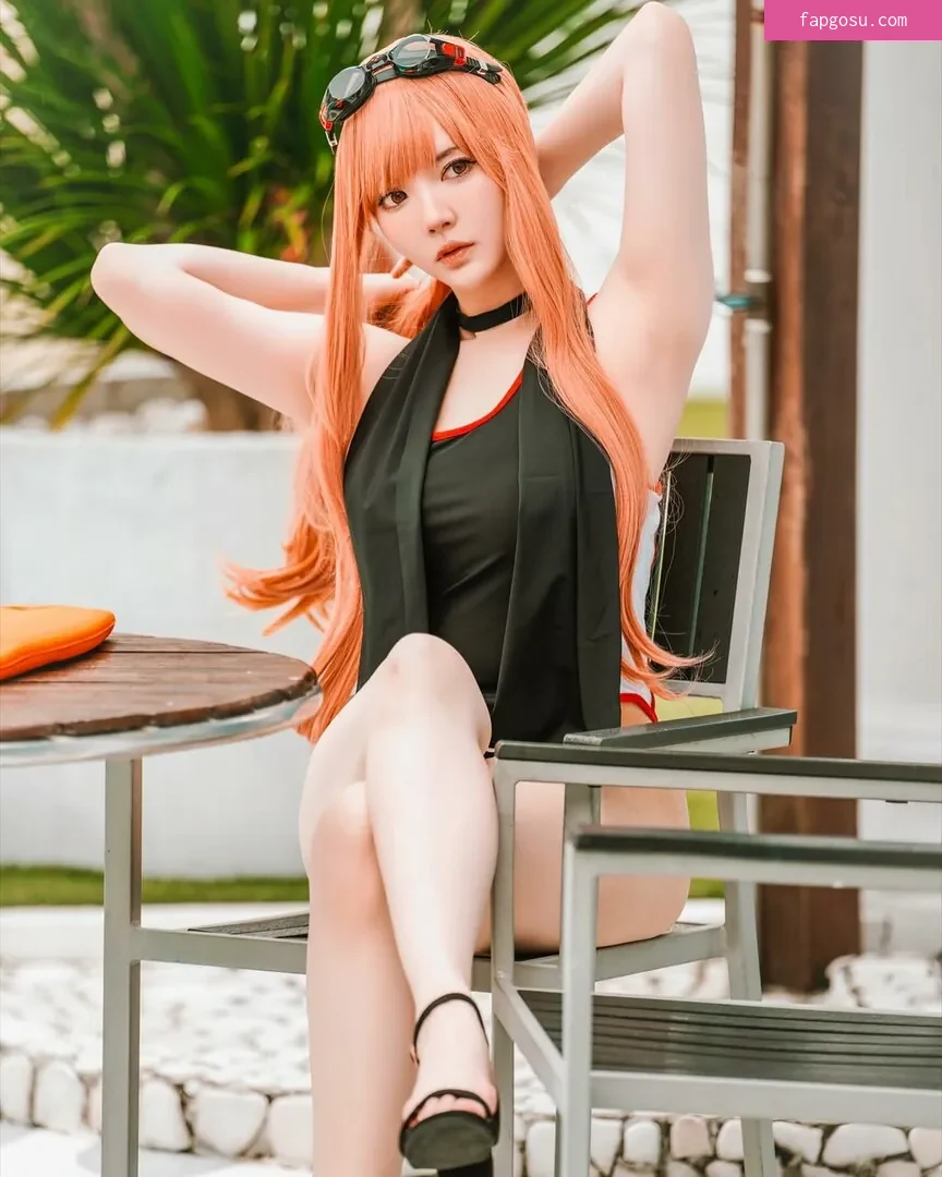 Ying Tze