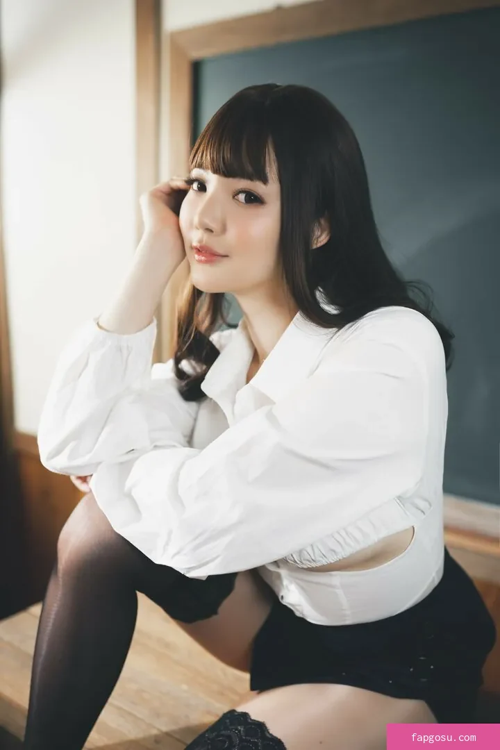Ying Tze