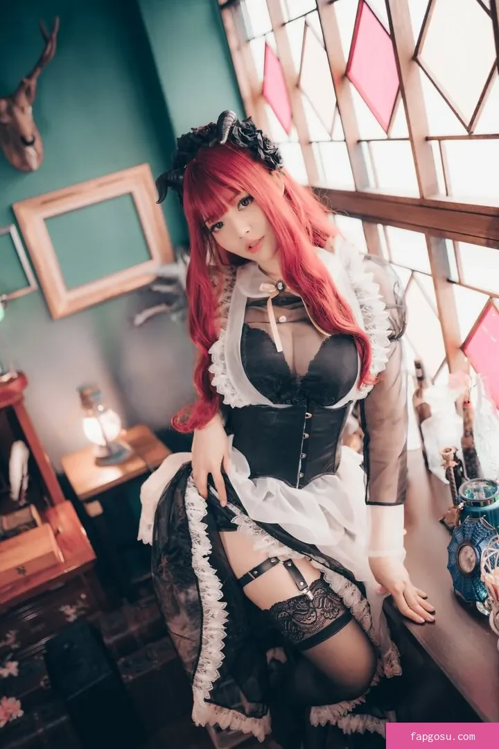 Ying Tze