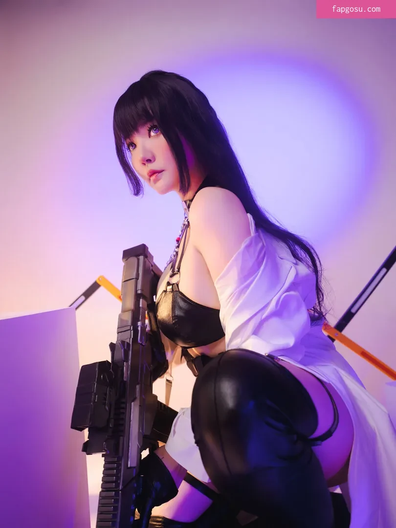 Ying Tze