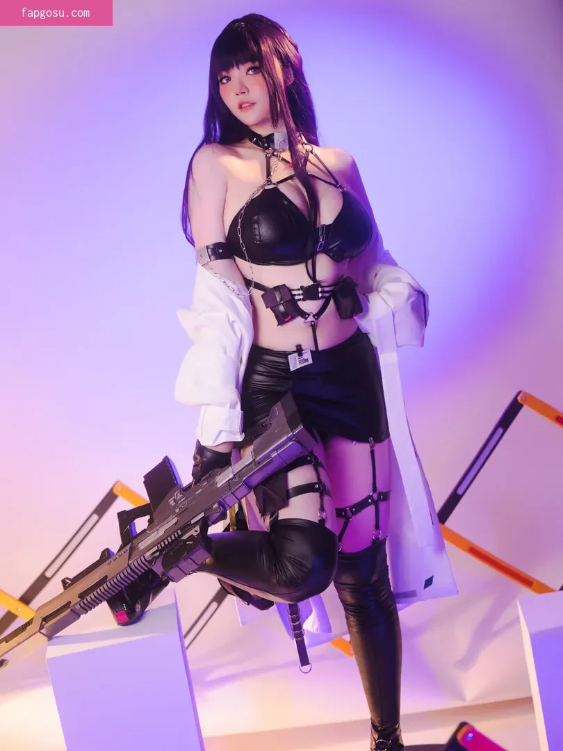 Ying Tze