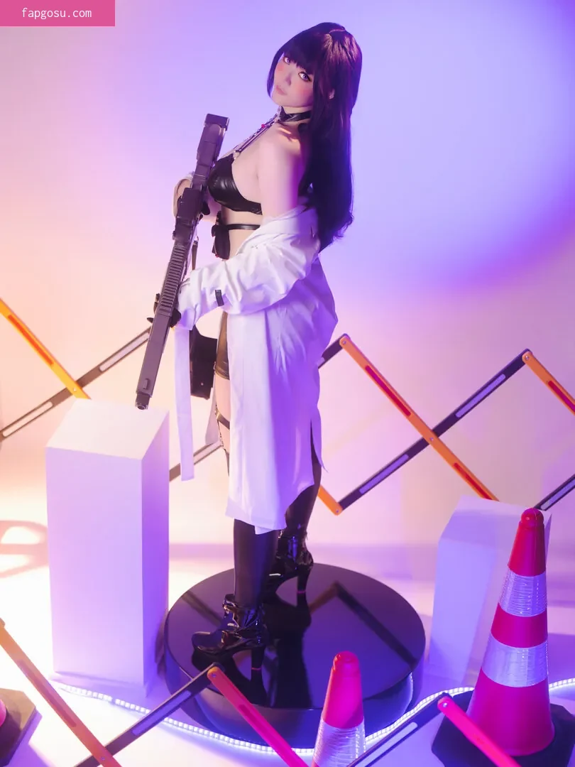 Ying Tze