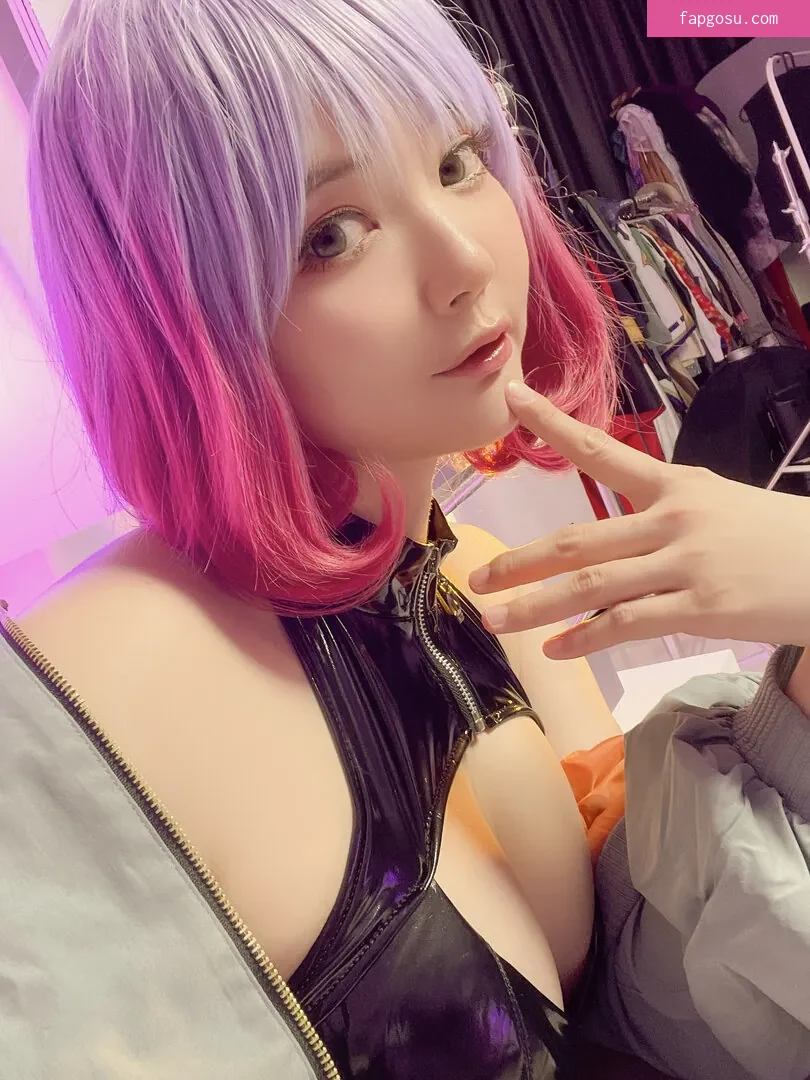 Ying Tze