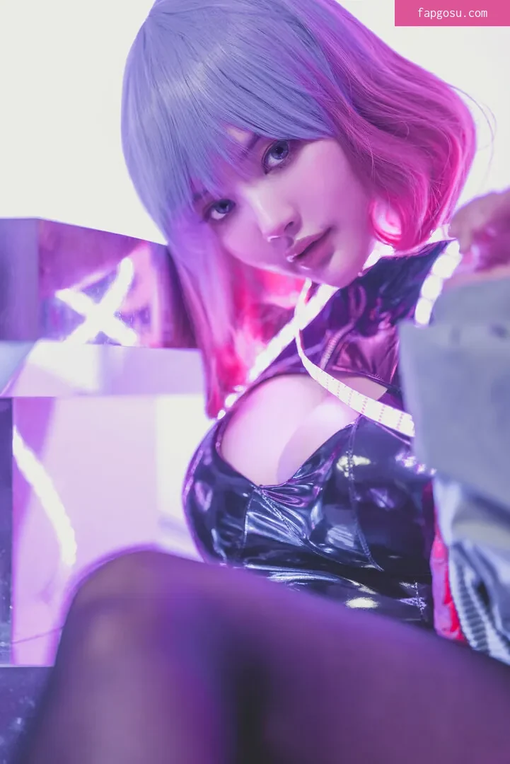 Ying Tze