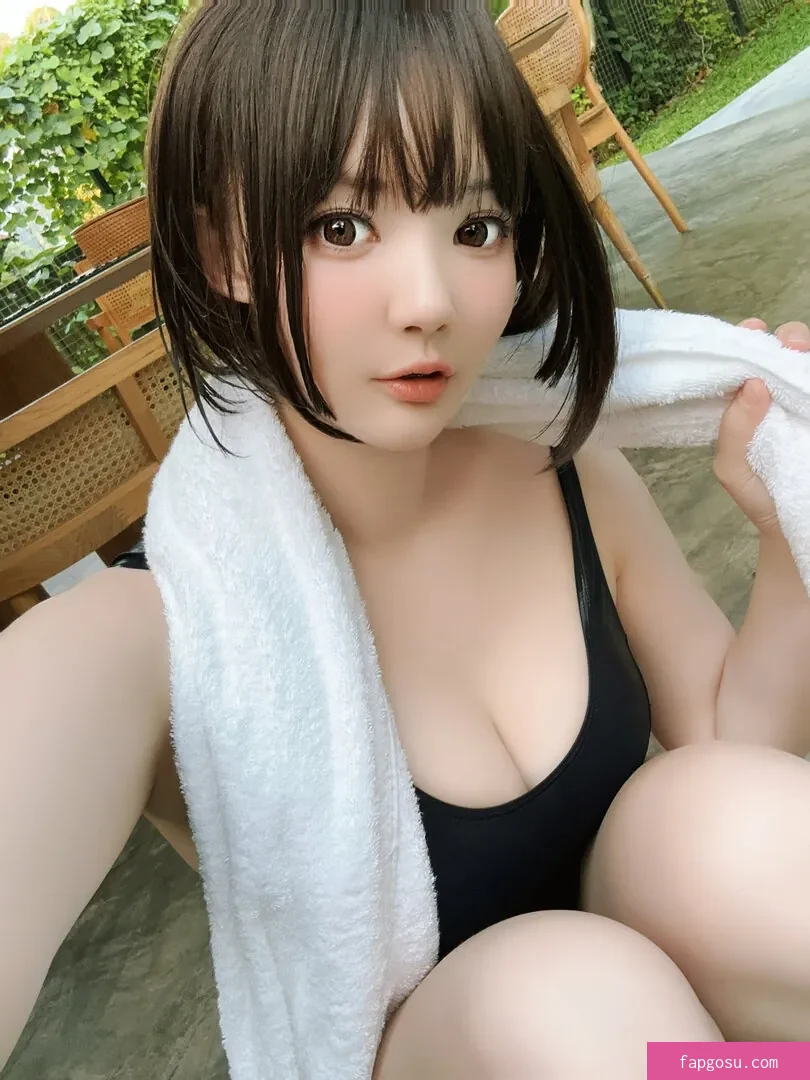 Ying Tze