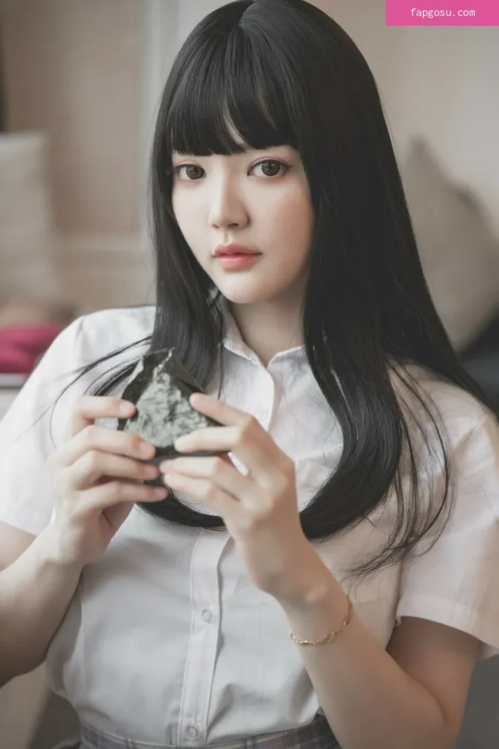Ying Tze
