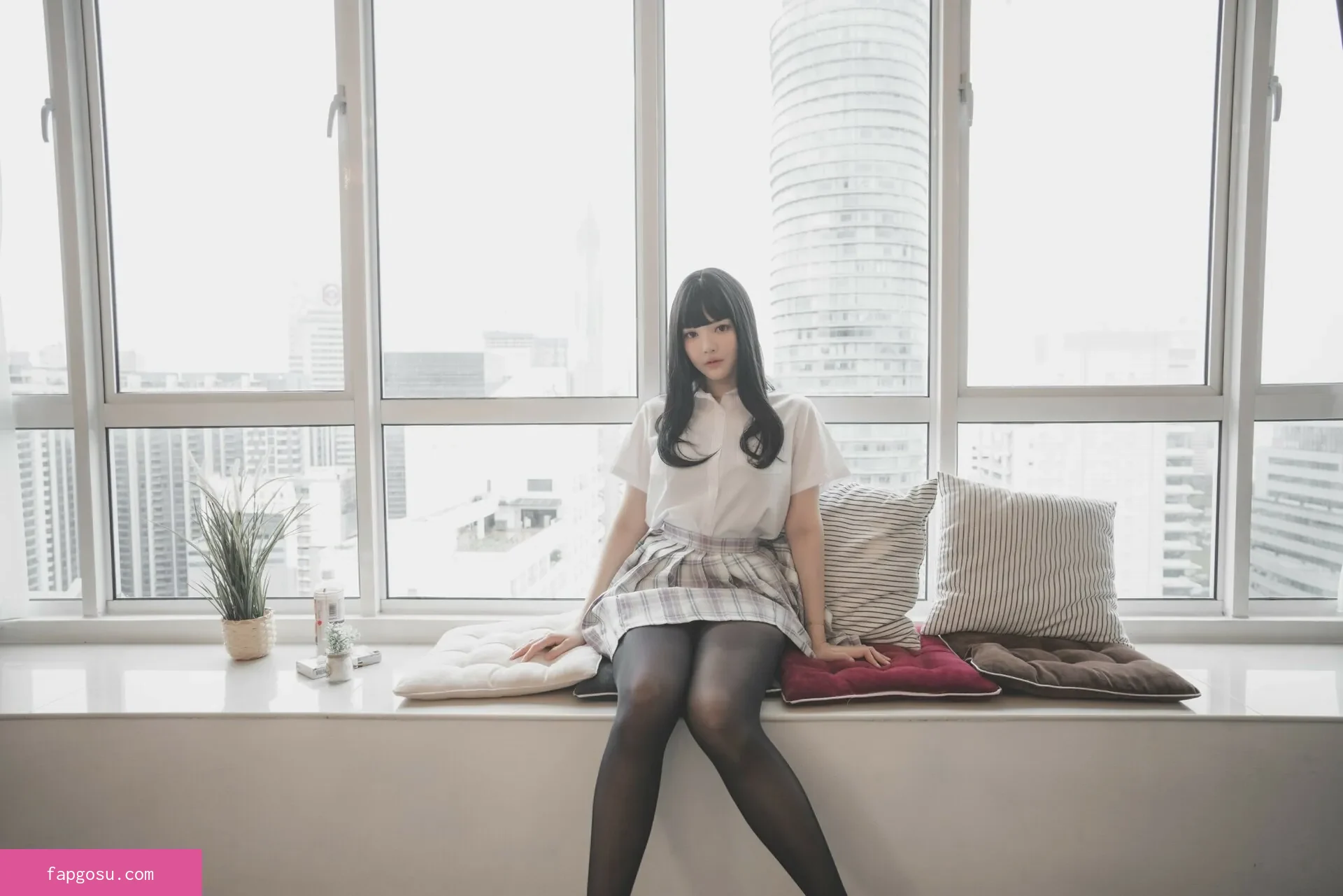 Ying Tze