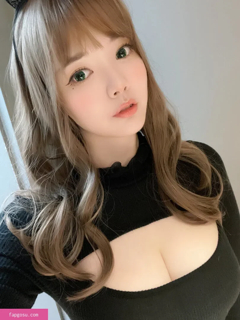 Ying Tze