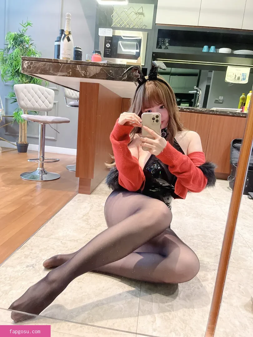 Ying Tze