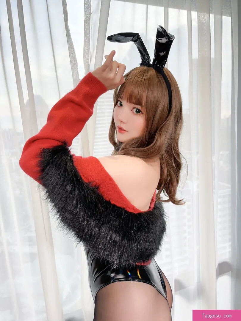 Ying Tze