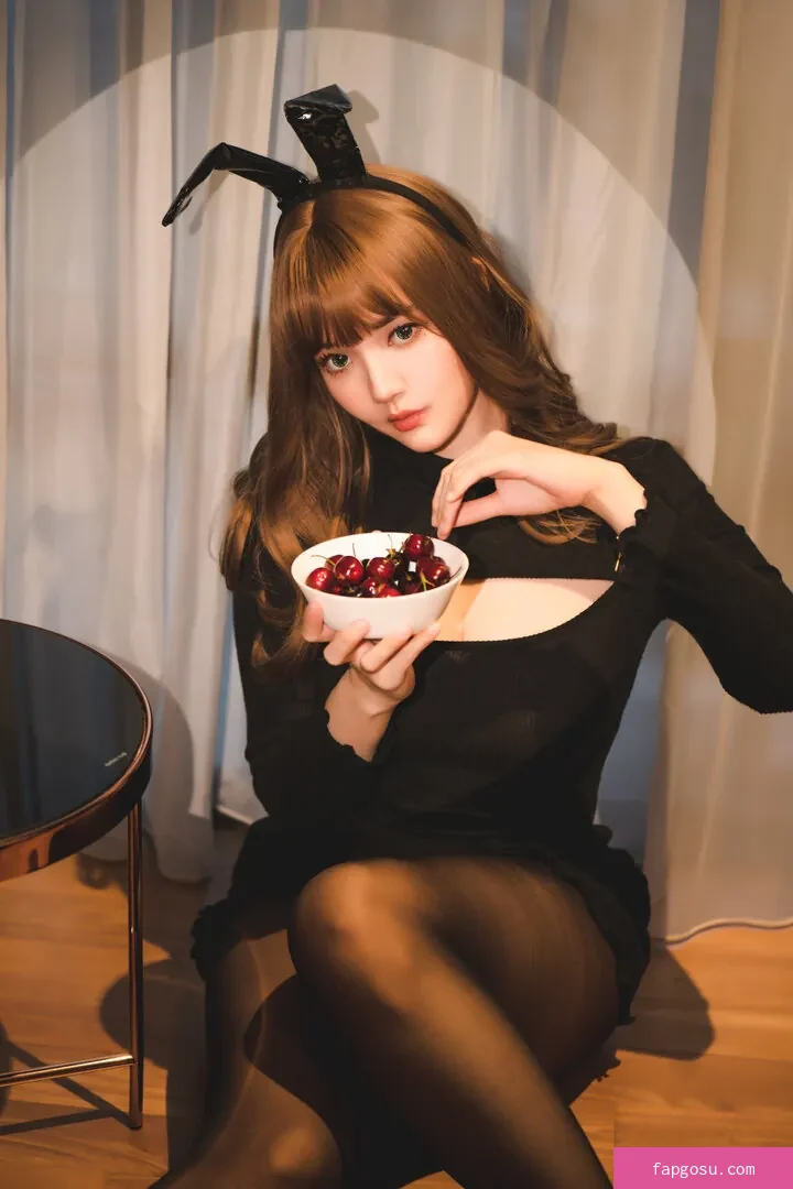 Ying Tze