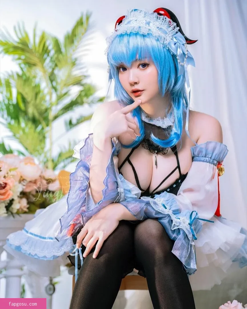 Ying Tze