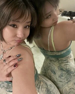 yvonnemoonie content